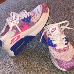 Brand New Limited Edition NIKE Knit Air Max